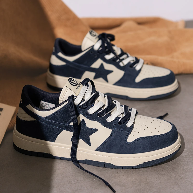 2025秋季新款百搭潮鞋韩版板鞋潮流低帮平底鞋男士百搭休闲运动鞋