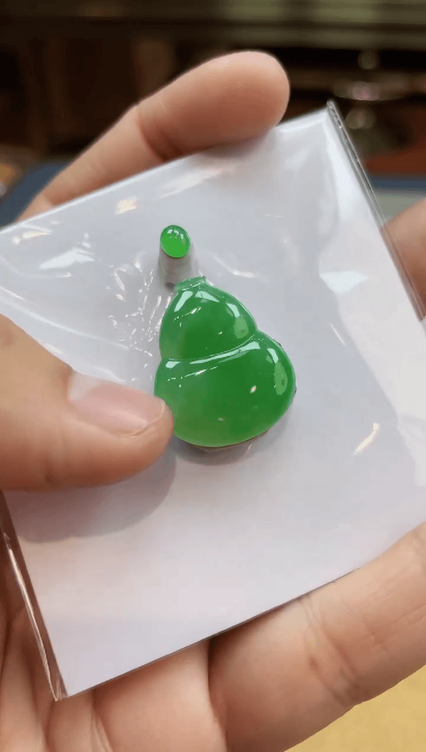【闪购商品】翡翠颈饰未镶嵌葫芦