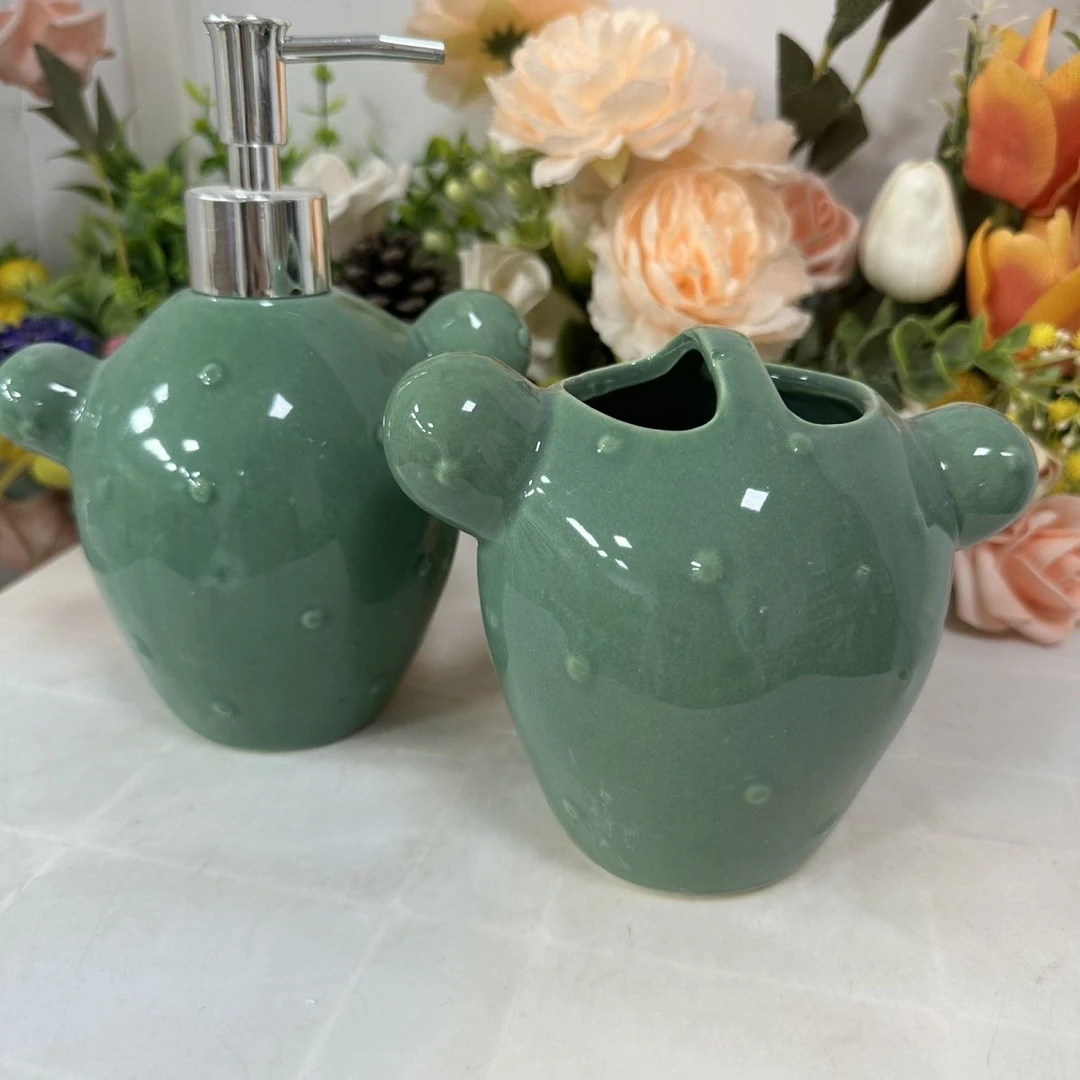 简约小清新装饰品花器客厅卧室水养插花陶瓷花瓶绿色仙人掌摆件