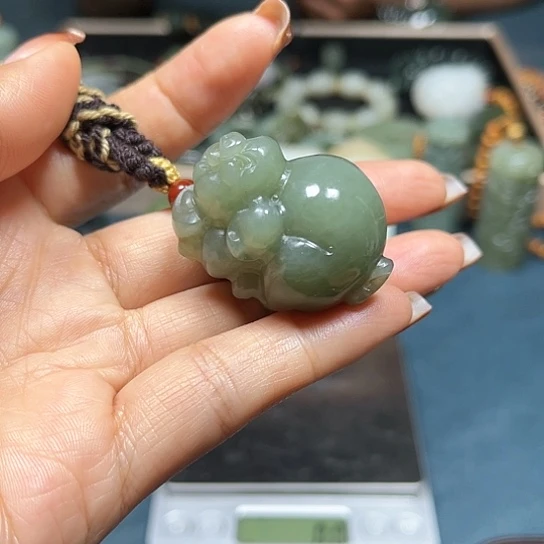 和田玉挂件未镶嵌