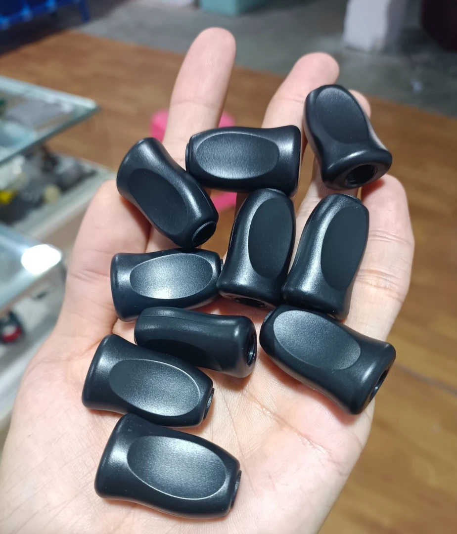 水滴轮超轻握丸通用达瓦禧玛诺其他国产轮子一对重5克多