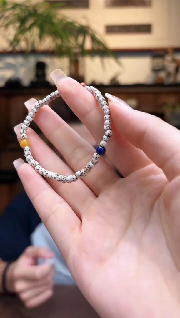 【闪购商品】南红玛瑙配珠未镶嵌（星月）南红配珠*20DN