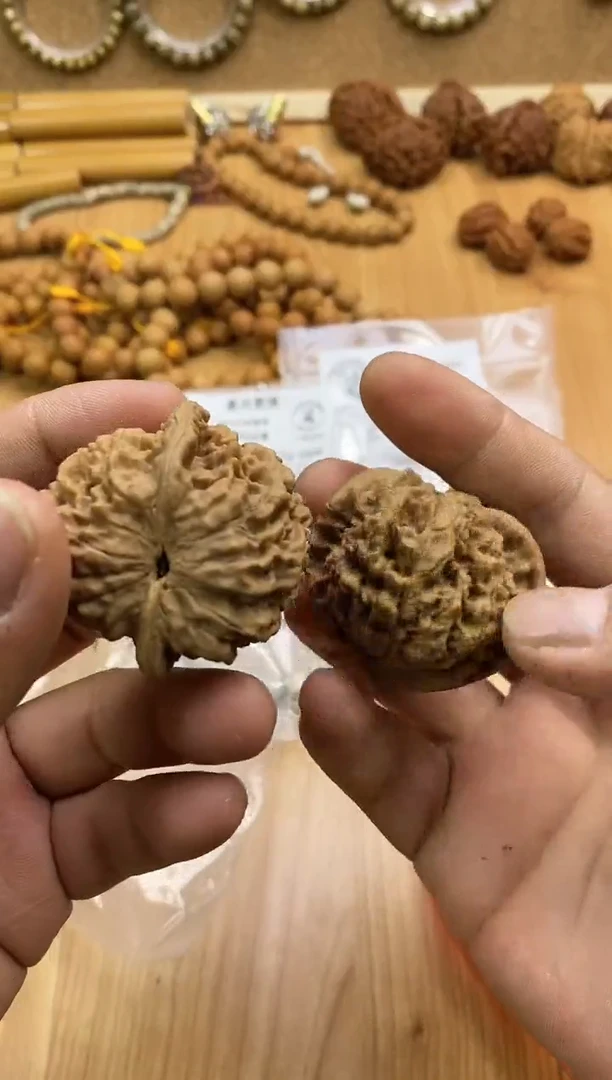 【闪购商品】桃核把件W01
