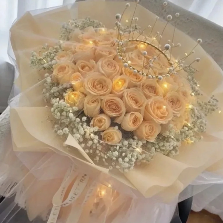 33朵香槟玫瑰满天星花束生日鲜花礼物送女友爱人同城配送双12特价