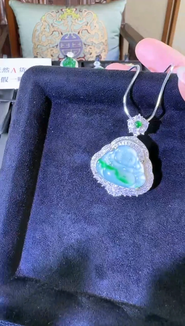 【闪购商品】翡翠吊坠(不含链)银S925镶嵌飘花佛公
