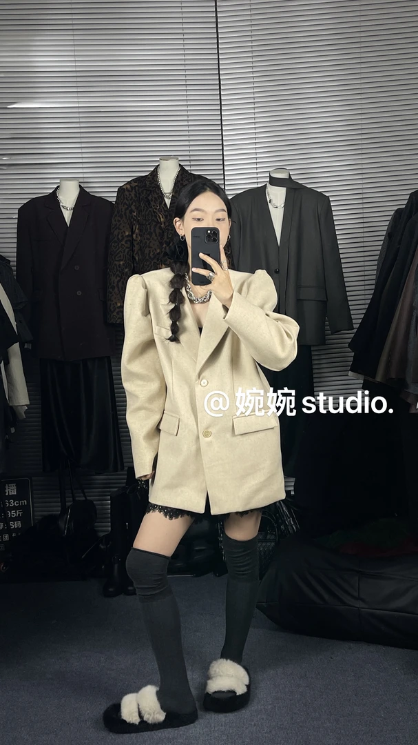 【婉婉studio】韩国东大门新款呢子韩版气质小众羊腿袖翻领西装外套