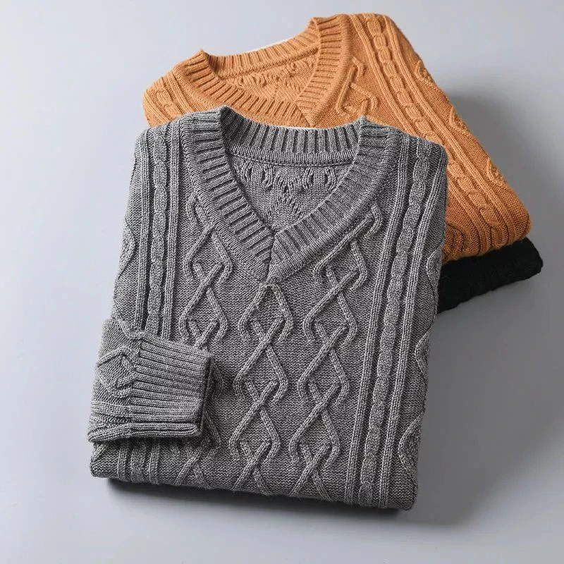 男士毛线衣加厚V领针织鸡心领大码休闲保暖打底套头针织男士毛衣