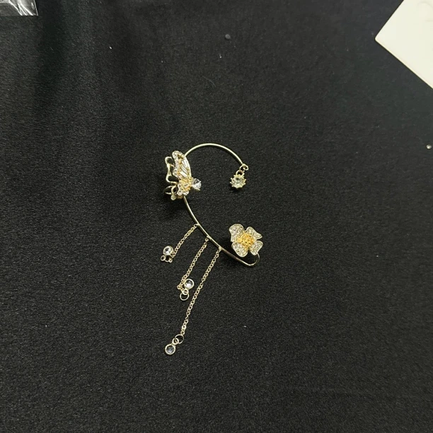 非金属合成锆石耳饰 喜看精选流苏耳夹