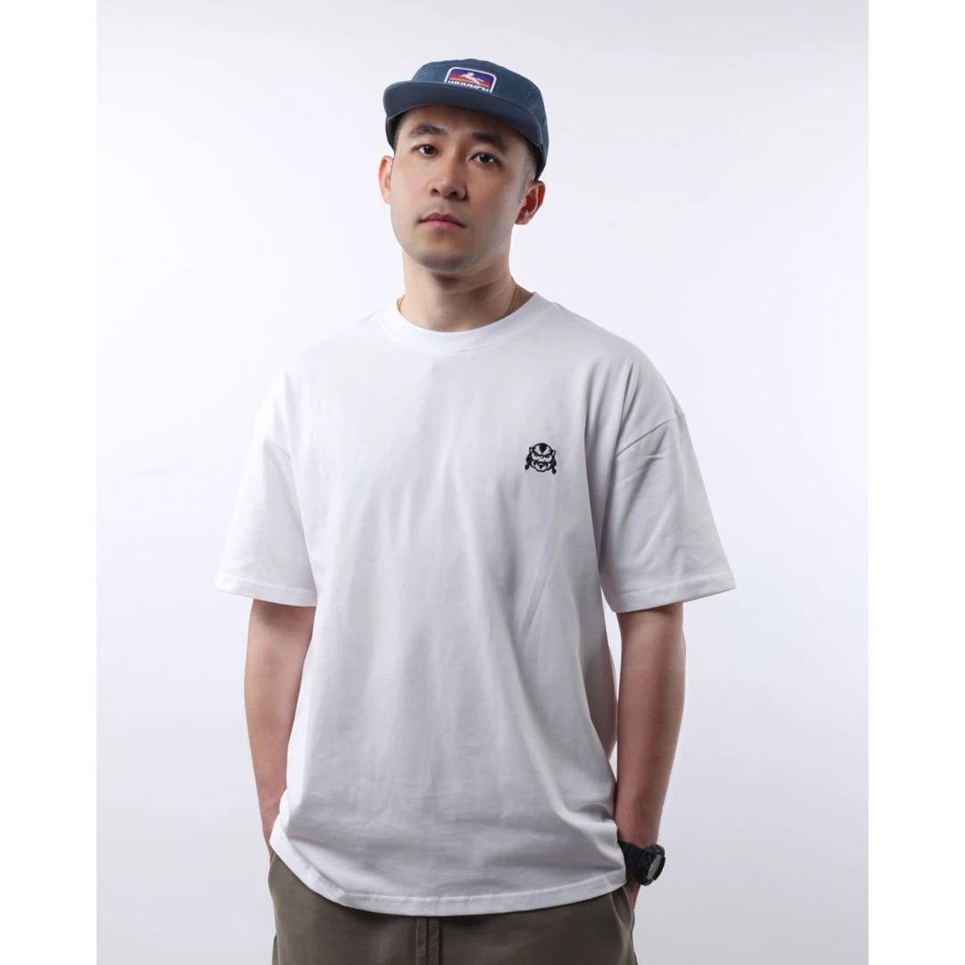 無南WUVNEN ORIGINALS 刺绣LOGO黑/白宽松百搭体恤