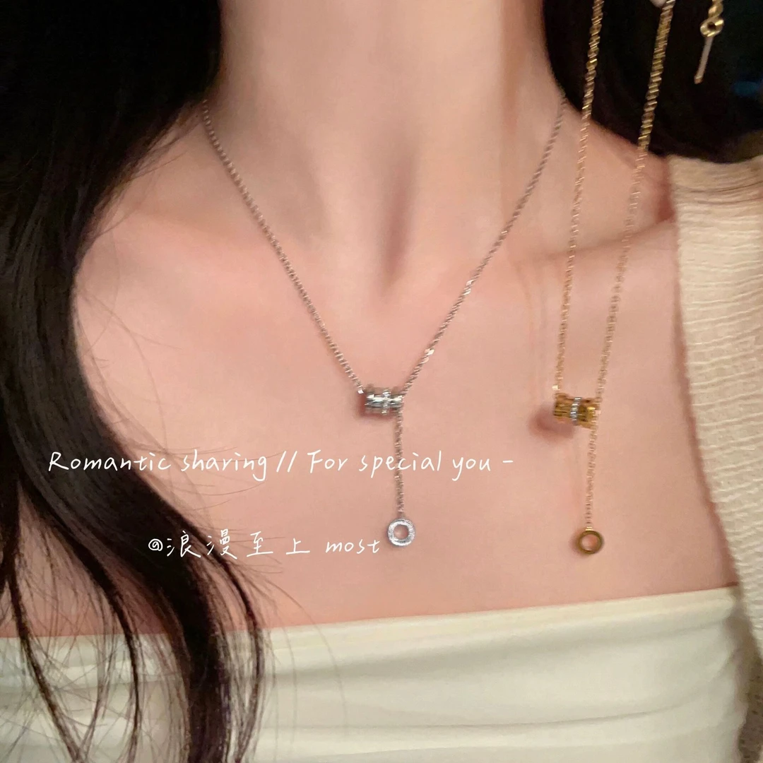 钛钢项链钛钢项链小蛮腰轻奢项链女夏网红小众高级氛围感时尚ins
