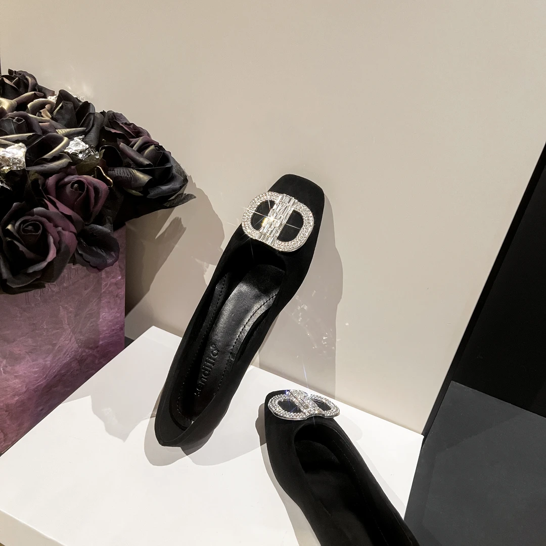 森迪家新款春秋季百搭经典水钻方头时尚气质简约大气粗跟单鞋女