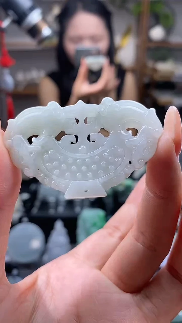 【闪购商品】翡翠颈饰未镶嵌翡翠