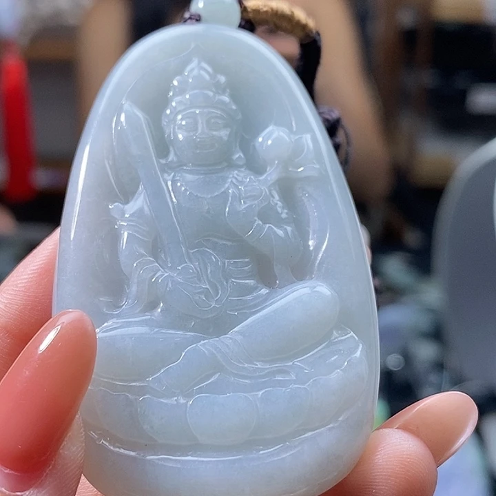 翡翠颈饰未镶嵌一****人翡翠