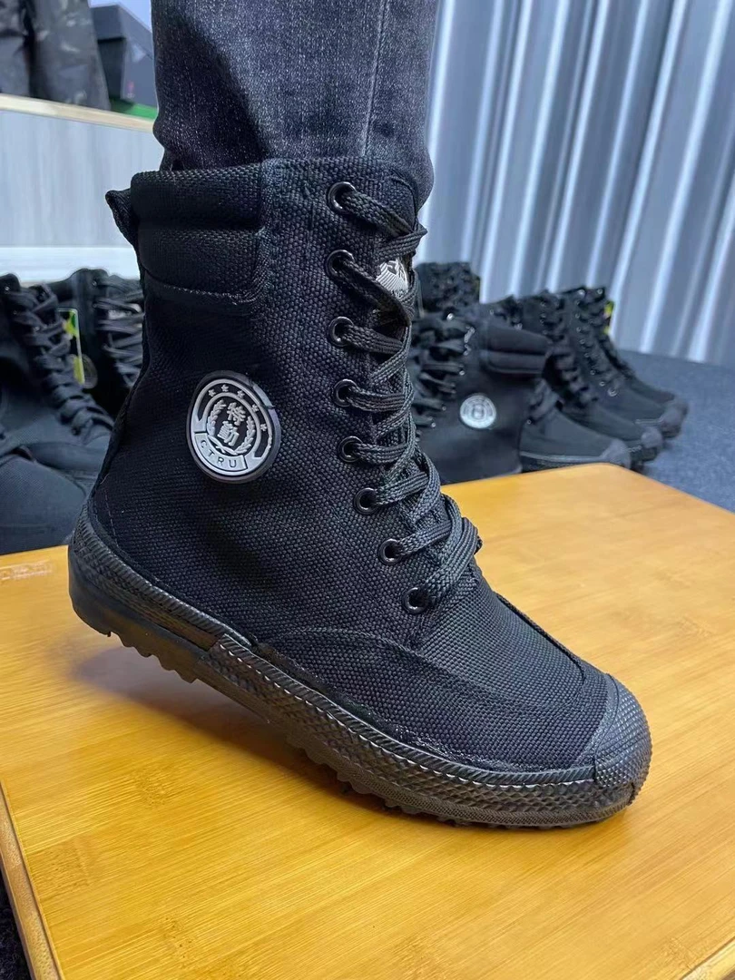 高帮特勤户外单鞋(鞋码偏大建议拍小一码)