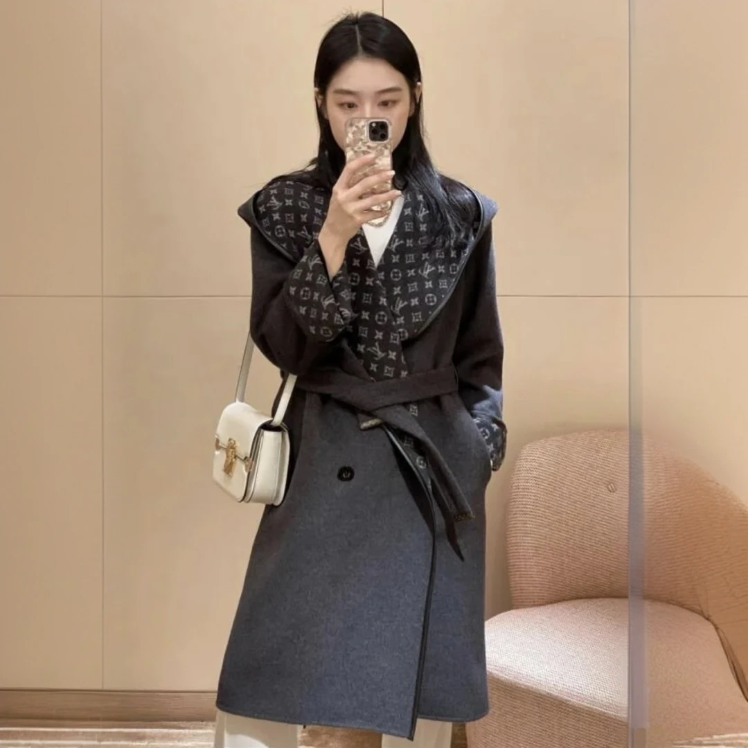 全新未使用 LouisVuitton/路易威登 汤/TP030049/长款深灰 大衣