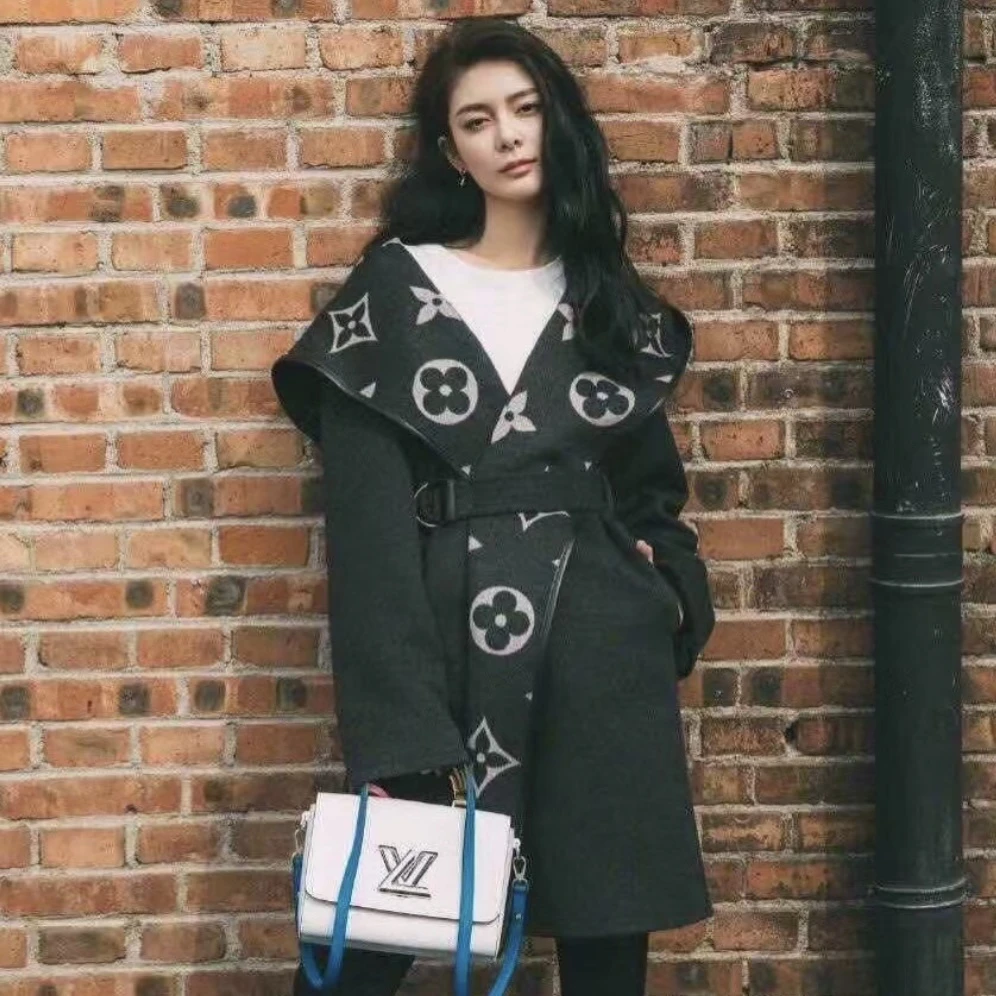 全新未使用 LouisVuitton/路易威登 汤/P234448707/浴袍大衣