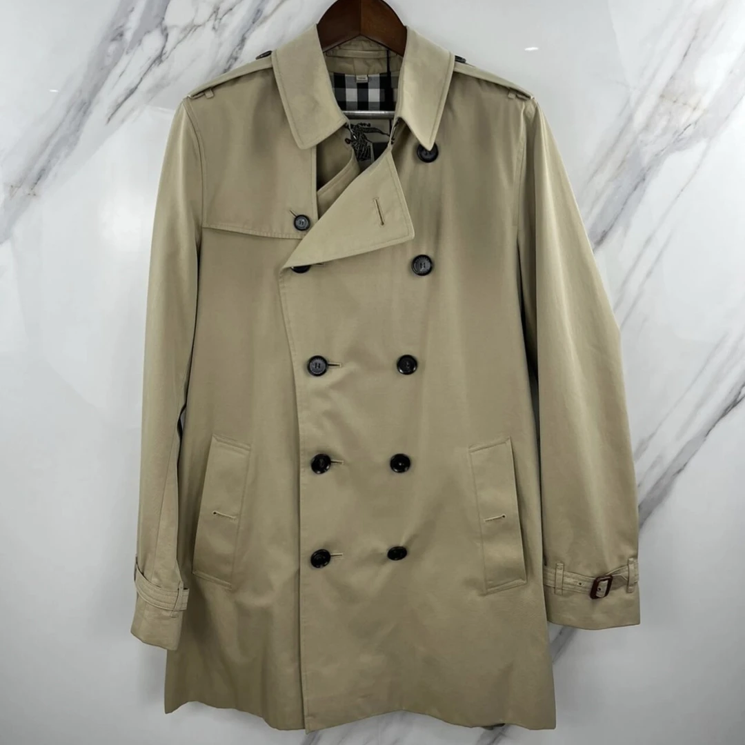 99新 BURBERRY/博柏利 小花汤汤/P244276547/双排扣短款风衣 50码