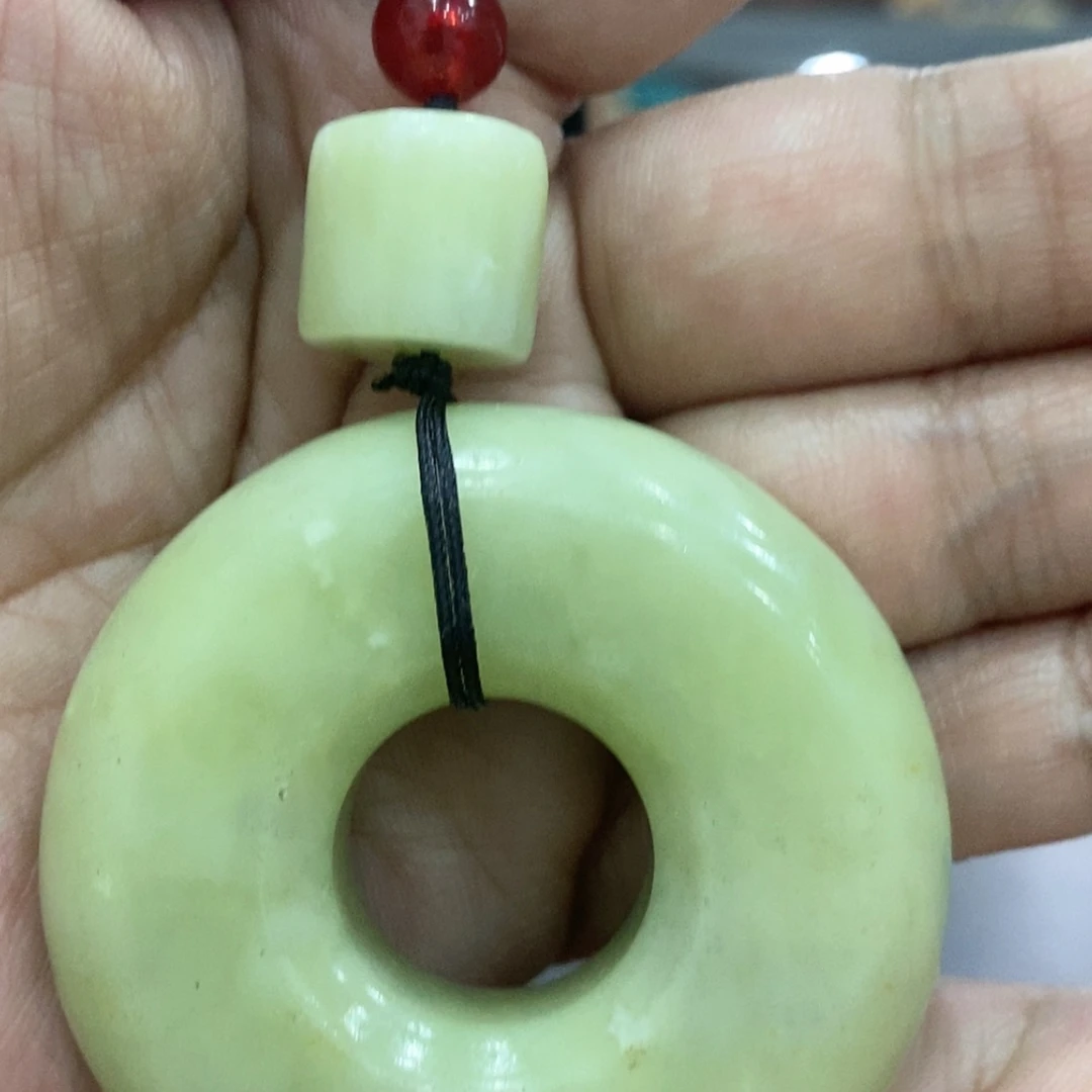 【闪购商品】蛇纹石玉挂件未镶嵌