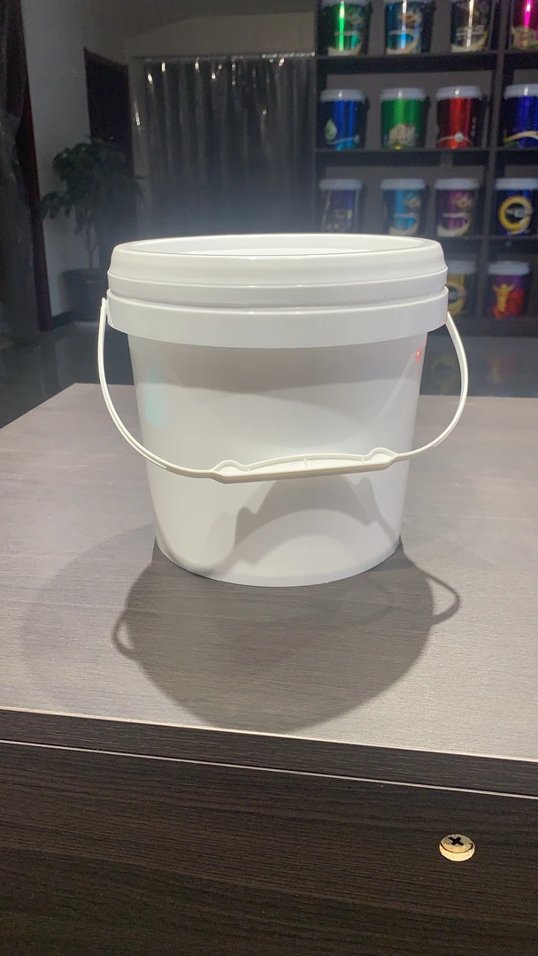 塑料桶包装，5L中式桶