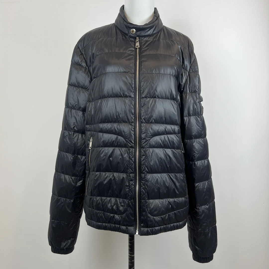 99新 Prada/普拉达 2409237/50码/金属三角徽标宽松羽绒服/10262