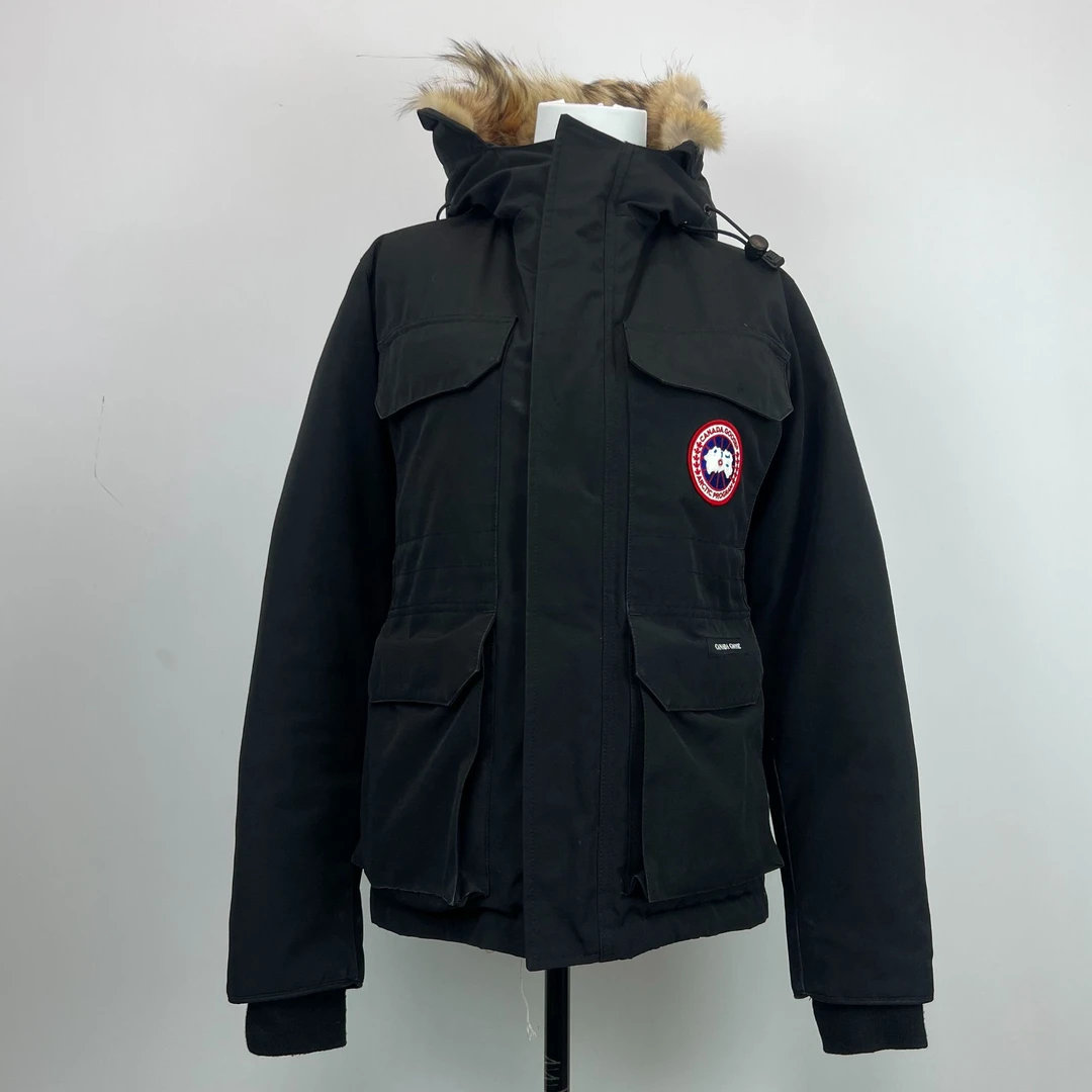 加拿大鹅/241009/S码/远征款派克连帽羽绒服/95新/工价17000