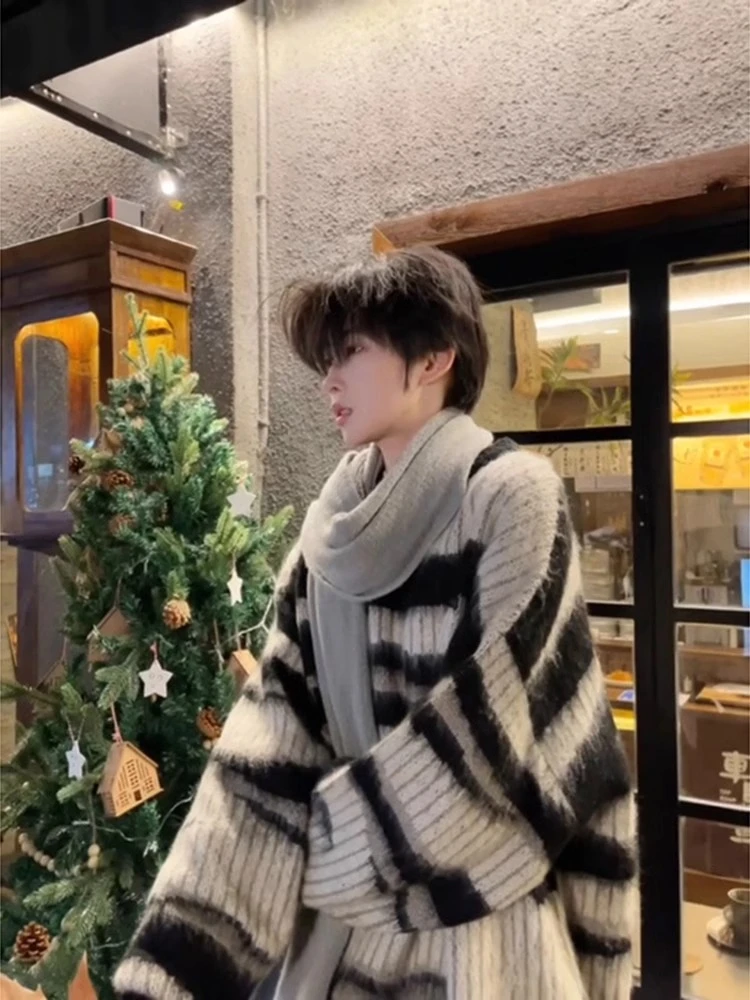 美式黑白条纹马海毛毛衣男款秋冬慵懒风松弛感穿搭情侣针织衫外套