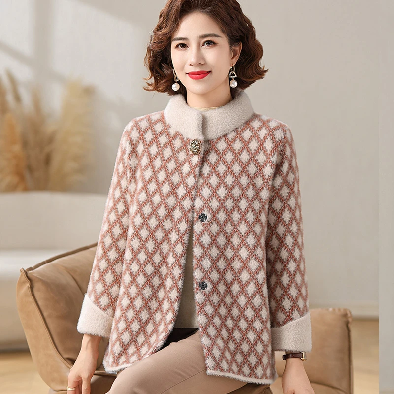 中年妈妈秋冬装水貂绒外套洋气夹克开衫中老年女装阔太太呢子上衣