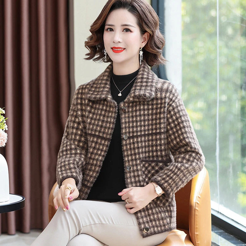 中年妈妈秋冬洋气水貂绒上衣中老年女装春秋2024新款时尚毛呢外套