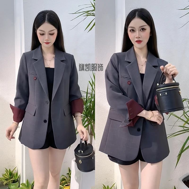 时尚西装外套女2024秋季新款洋气减龄设计感宽松显瘦翻领上衣