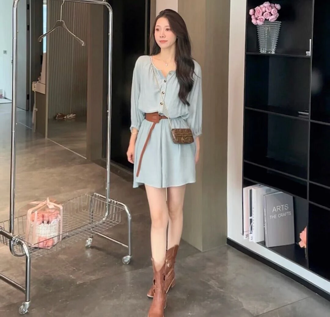 壹壹济州晚风蓝色短款度假风连衣裙A字长裙