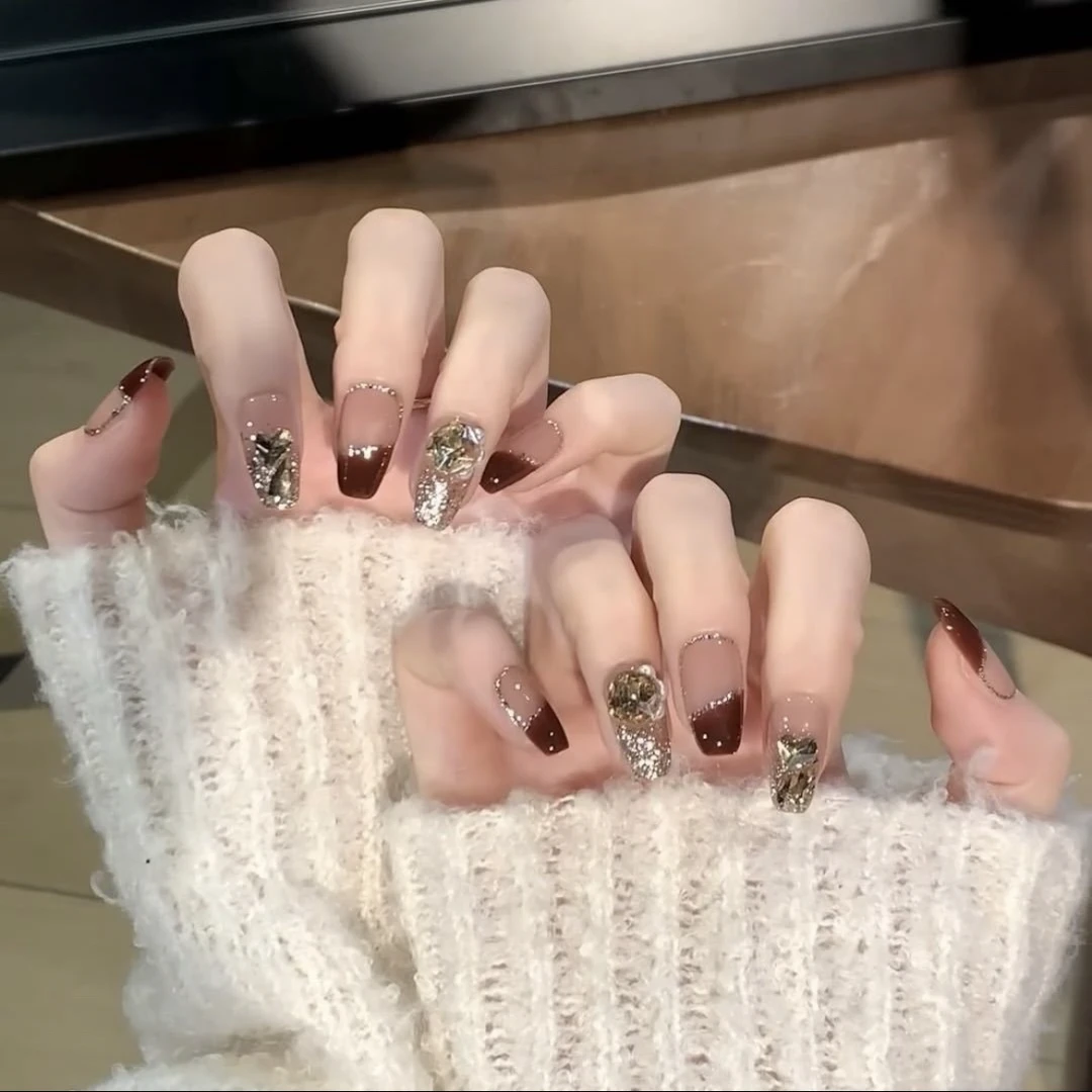 【酒红车厘子】纯手工穿戴甲轻奢酒红色穿戴美甲短款显白百搭美甲