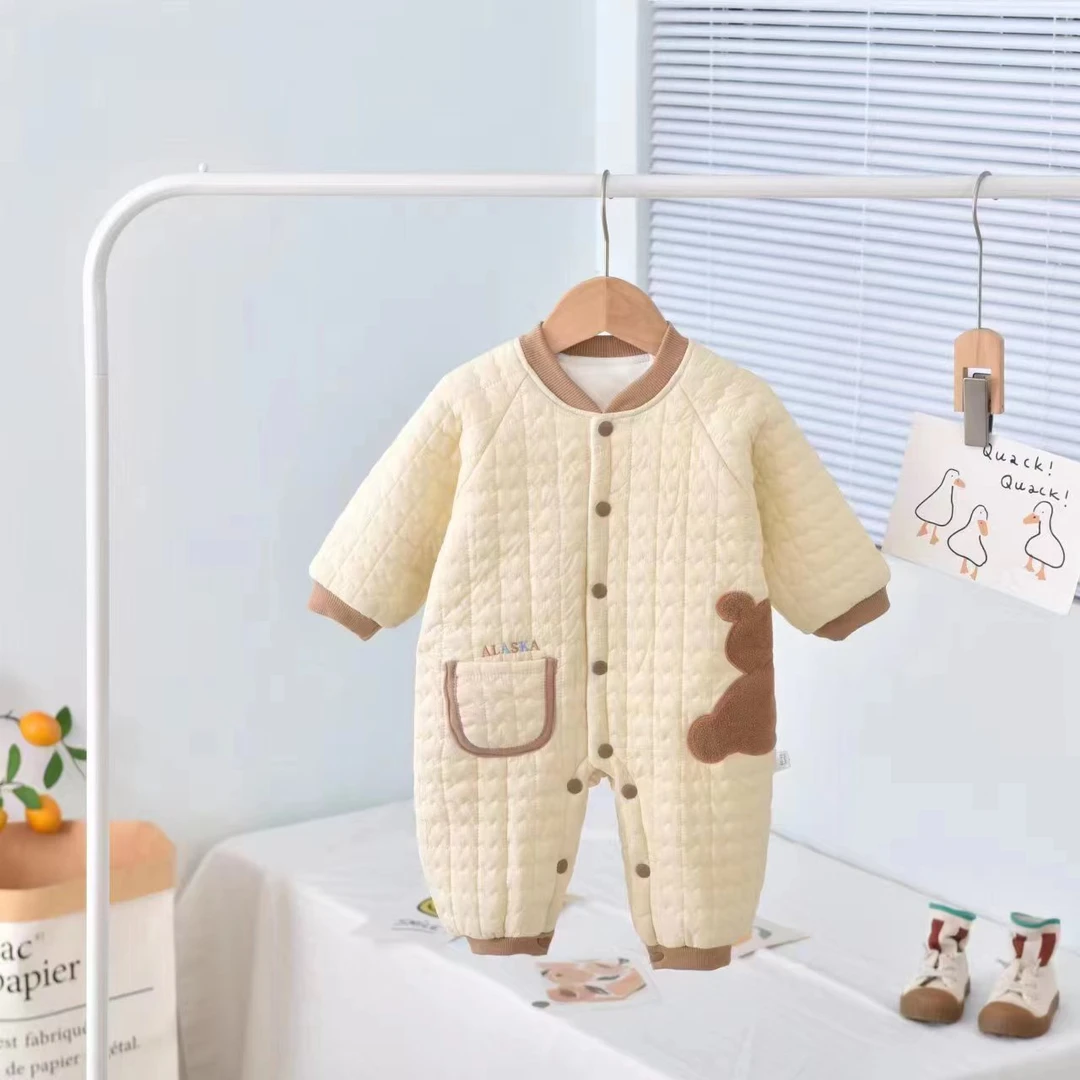 新布丁熊 秋款夹棉韩版棒球领婴幼儿连体衣哈衣外出服新生儿