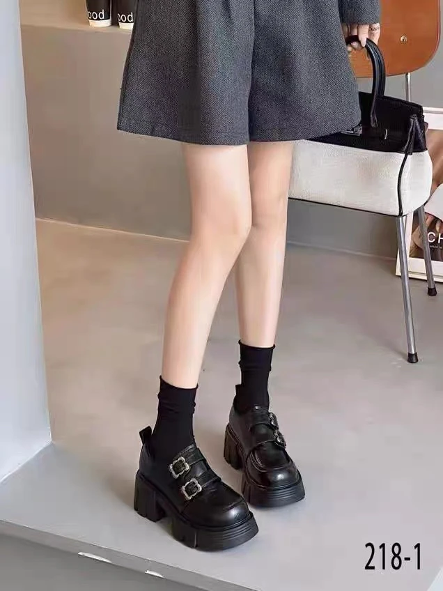 乐福鞋女英伦风厚底 618