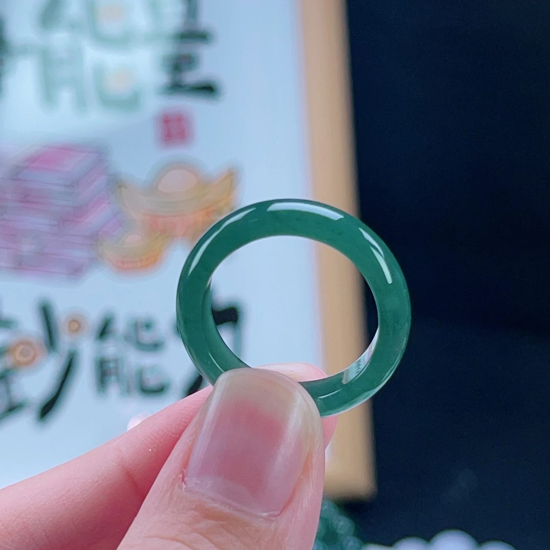 天然翡翠玉戒指内径18.5/6/3