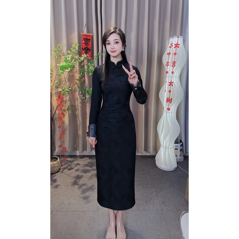 宏依莲2024新款春秋长款中国风旗袍气质复古显瘦长袖中式日常提花