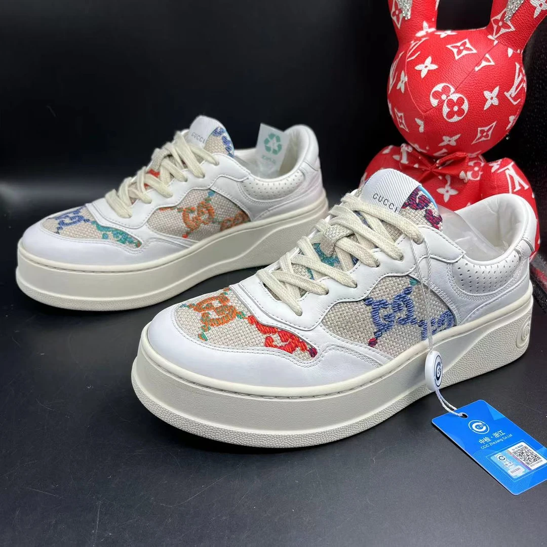 【聚星折扣】GUCCI/古驰95新男休闲舒适百搭炫彩饼干鞋38.5欧ddm142