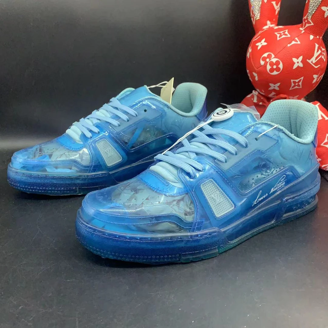 【聚星折扣】LouisVuitton/路易威登休闲透明蓝吹呢板鞋40.5欧码