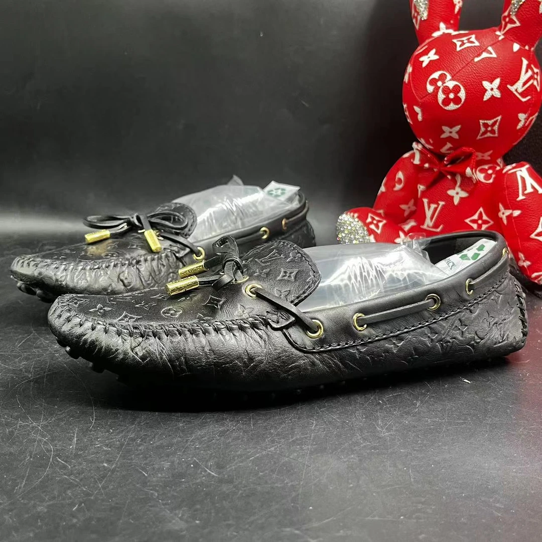 【聚星甄选】LouisVuitton/路易威登 男士黑满印豆豆鞋37.5码ddm639