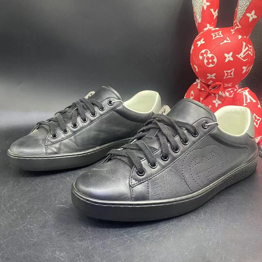 【聚星福利】GUCCI/古驰95新男黑色Logo黑武士板鞋40.5欧码ddm1211