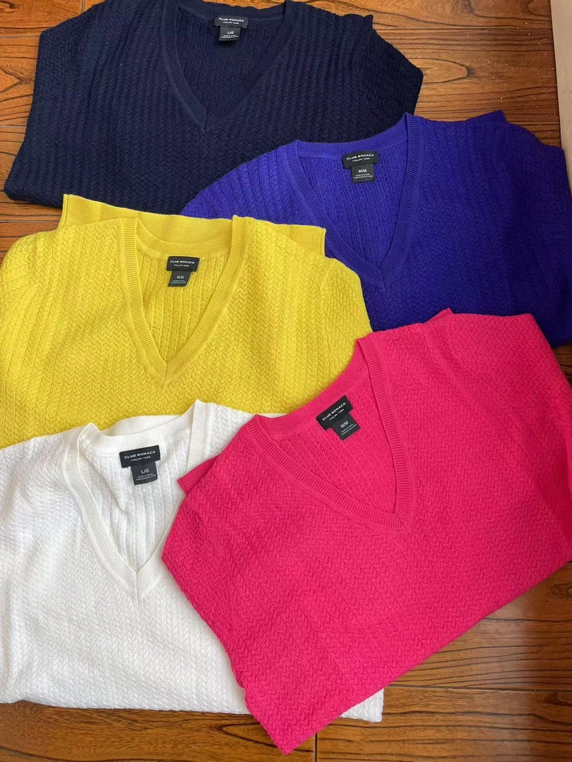 多色经典V领麻花套头针织衫