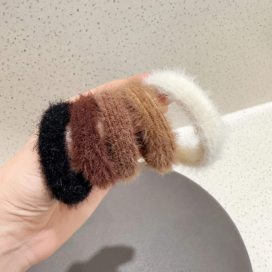 新款秋冬头绳气质毛绒发圈高弹力马尾头绳可爱时尚扎头发粗皮筋女