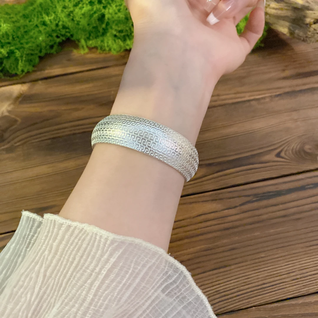 足银手镯 足银999 苗族回纹 开口银手镯 约50克