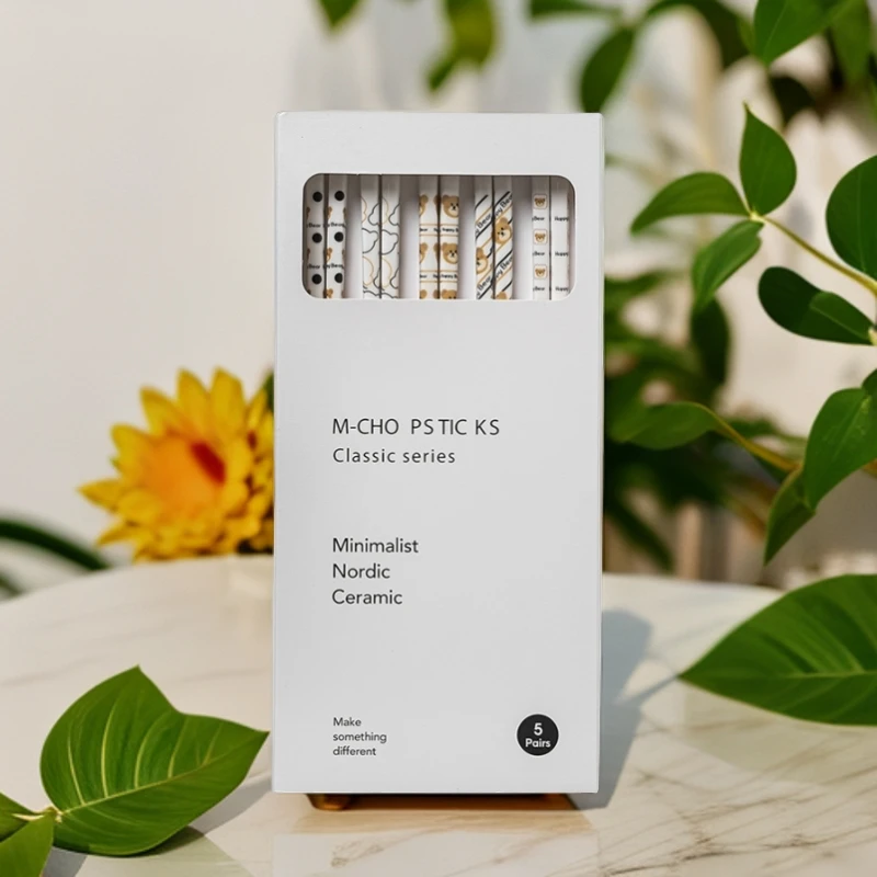 小熊陶瓷筷子创意卡通熊图案筷子家用送礼5双分餐一人一筷礼盒装G