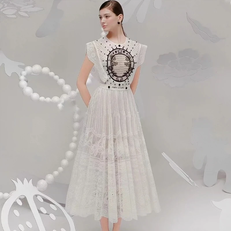 越南小众设计花朵蕾丝刺绣网纱勾织连衣裙休闲日常旅游大摆裙Y180