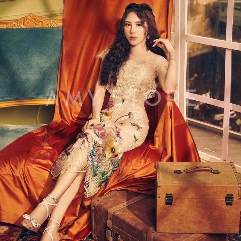 【暖暖小众定制款】越南小众重工花朵刺绣立体设计师名媛气质