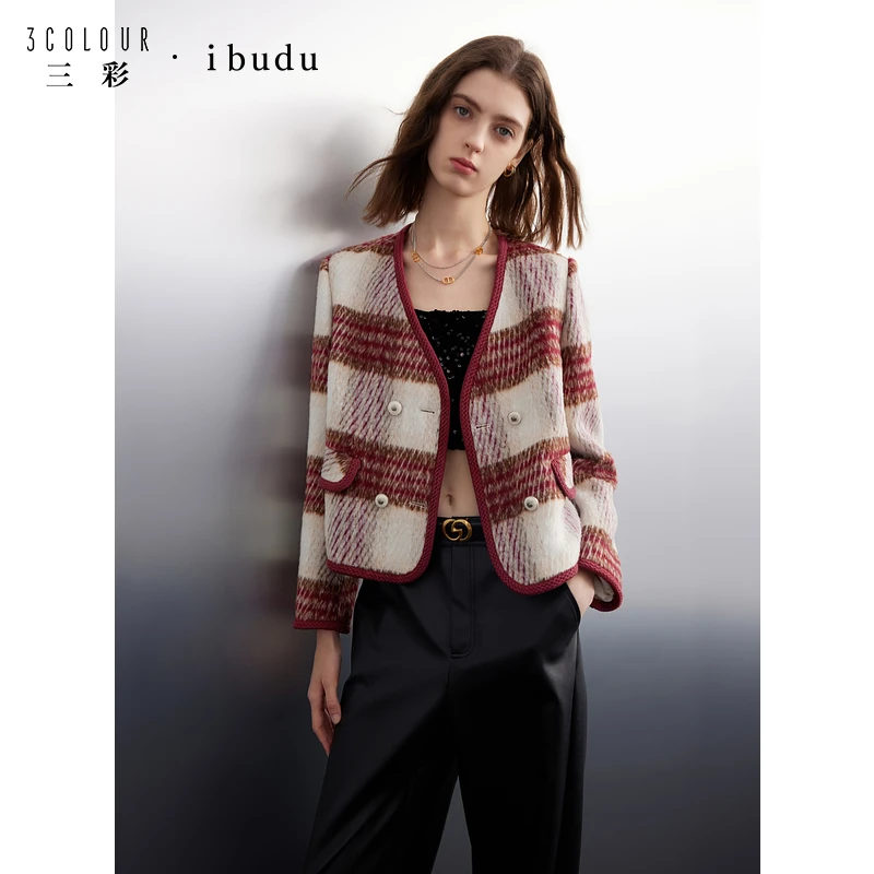 三彩ibudu2024冬季新款格纹毛呢外套V领正肩大衣短款气质保暖女