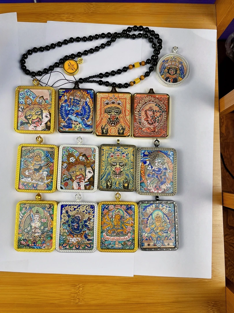 热贡纯手绘唐卡各类题材接受定制详询客服，直播间链接，勿拍！