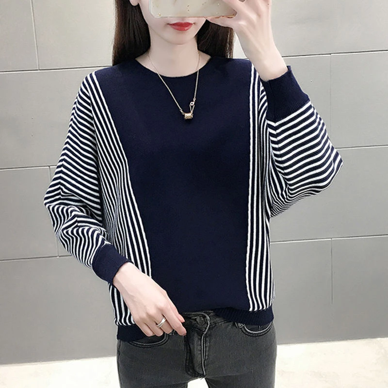 春秋女士毛衣拼色薄款针织罩衫新款遮肚子韩版百搭洋气蝙蝠衫上衣