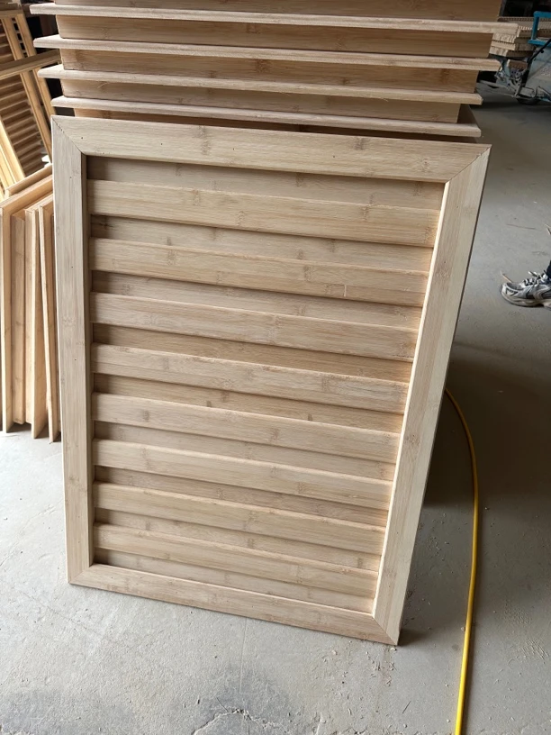 爱鸽竹木屋顶通风窗