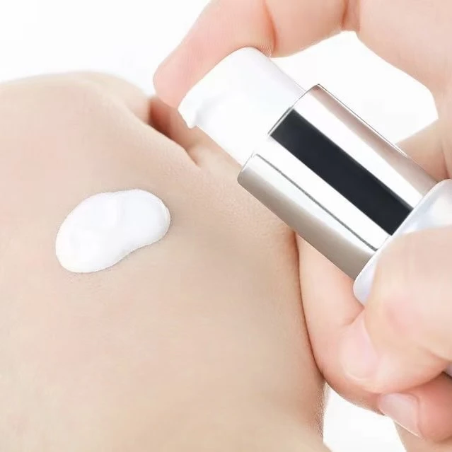 靓肤臻颜隔离霜中样【26年】隐形毛孔提亮不卡粉隔离霜